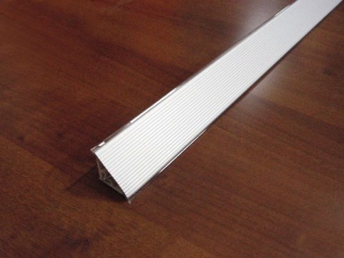 65-ös 4000mm vízzáró bordázott bordázott aluminium
