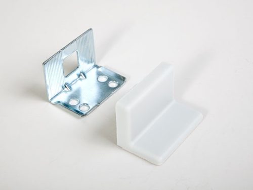 145.0099.01 függesztő 56x34x37mm Fehér fém-műanyag